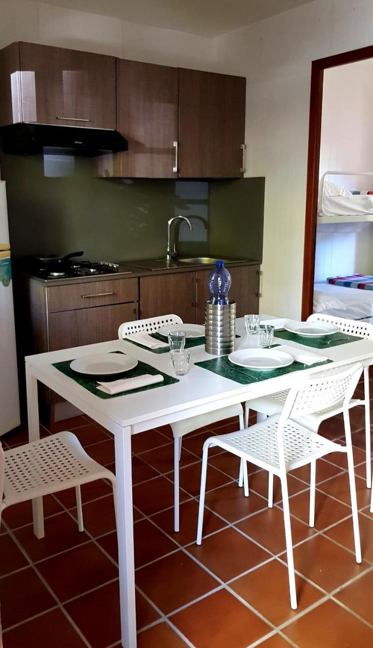 Camping Luna Hotell Marina di Massa Eksteriør bilde