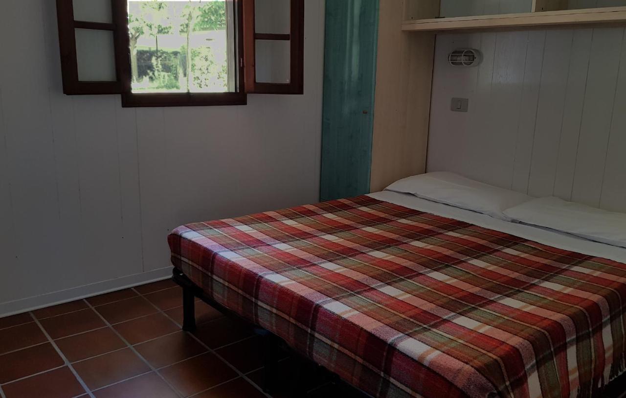 Camping Luna Hotell Marina di Massa Eksteriør bilde
